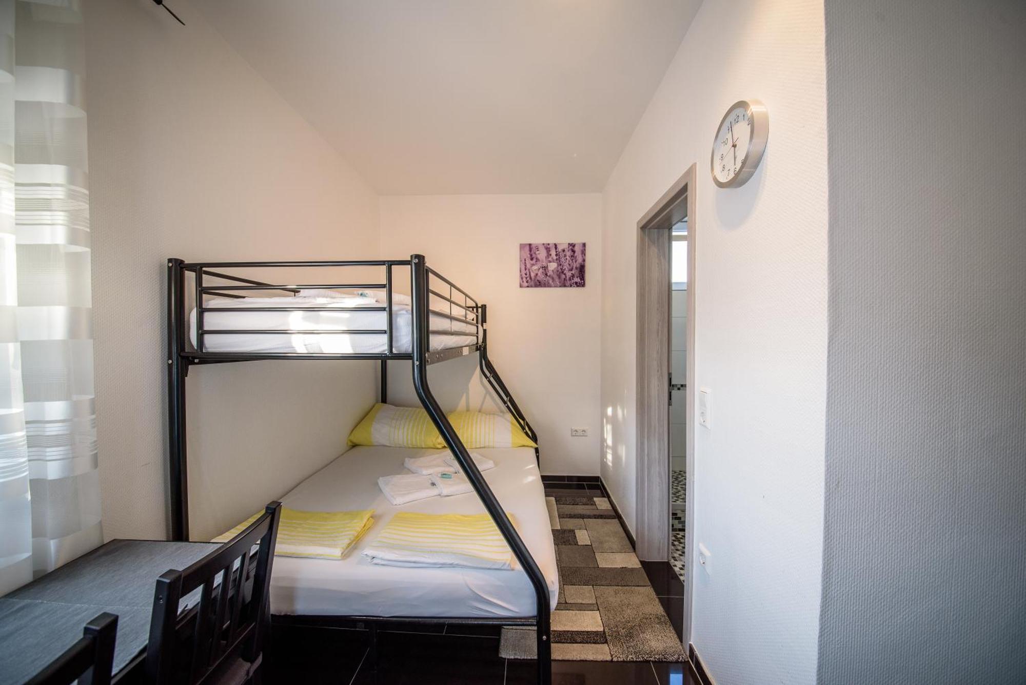 Jeli Apartments Стариград-Пакленица Номер фото